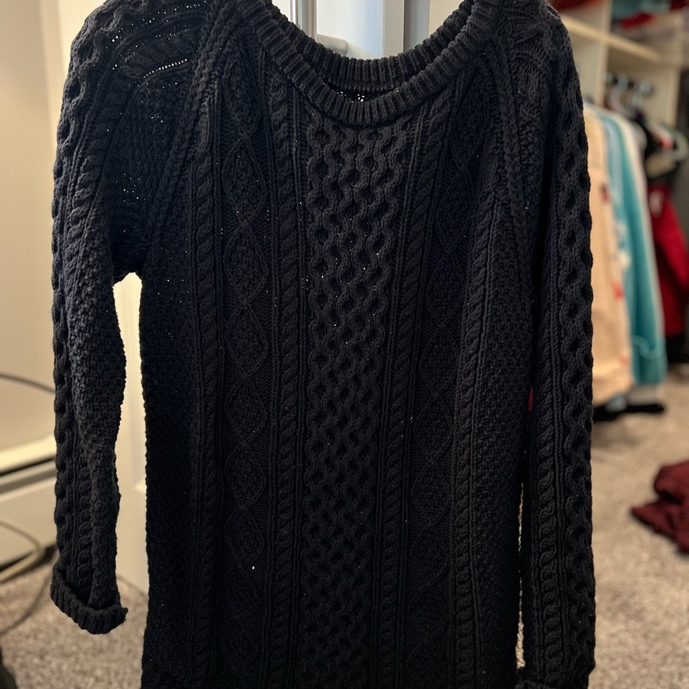 Signature Black Crew Neck Cable Knit Sweater